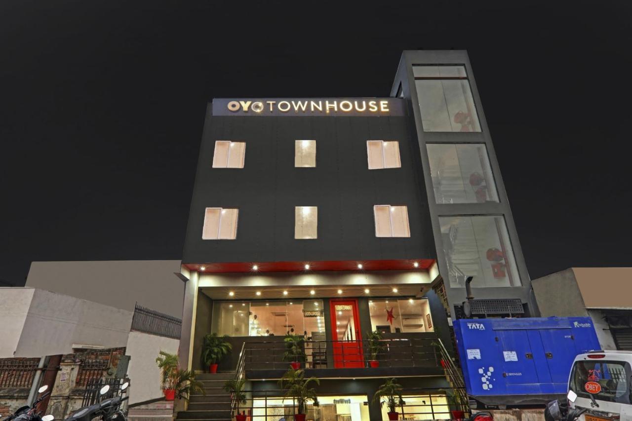 Bijnaur Townhouse The Shubham酒店 外观 照片