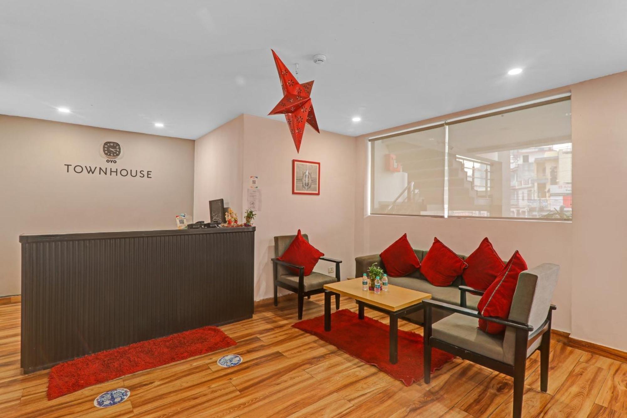 Bijnaur Townhouse The Shubham酒店 外观 照片