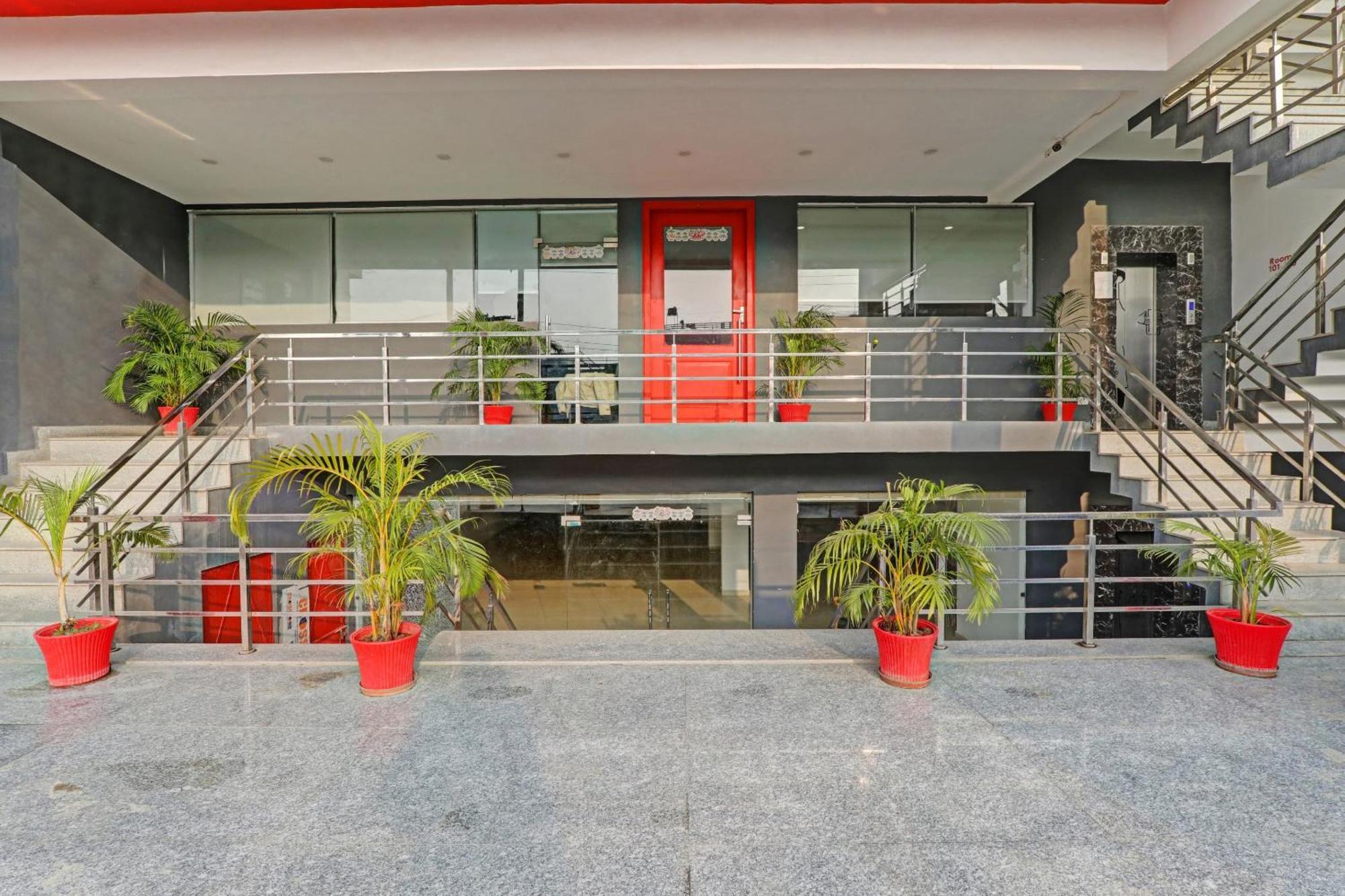 Bijnaur Townhouse The Shubham酒店 外观 照片